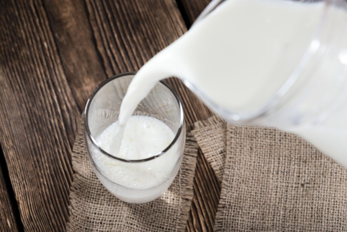 10 nejlepších náhrad plnotučného mléka, které musíte vyzkoušet